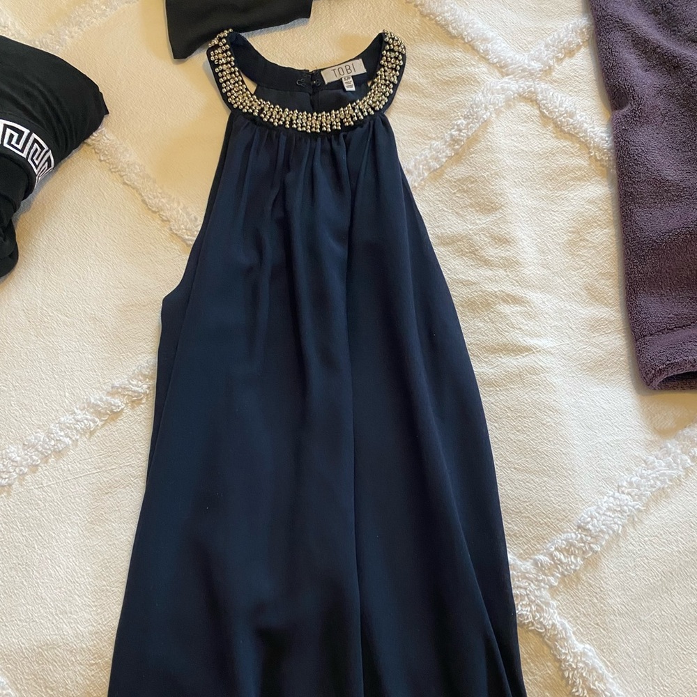 Tobi Shift Dress